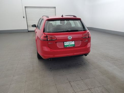 Used 2017 Volkswagen Golf S AWD/4WD image 6