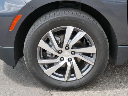 Used 2023 Chevrolet Equinox LT AWD/4WD image 15