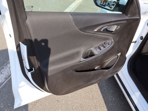 Used 2024 Chevrolet Malibu LT image 15