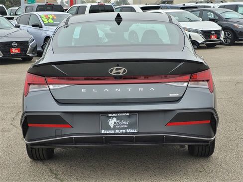New 2026 Hyundai Elantra Sport image 5