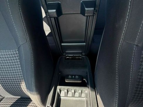 Used 2019 Dodge Charger R/T RWD image 30