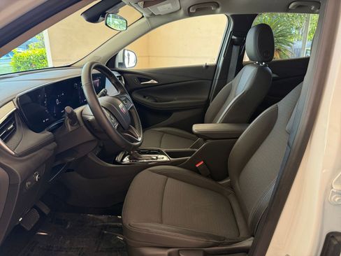 Used 2025 Buick Encore GX Preferred image 21