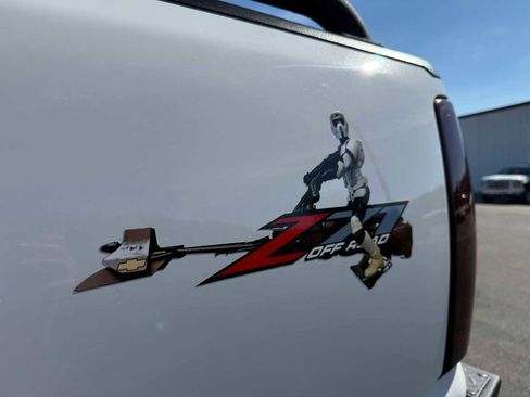 Used 2005 Chevrolet Silverado 1500 w/ Light Duty Power Package image 14