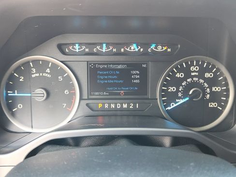 Used 2015 Ford F150 XLT w/ Equipment Group 302A Luxury AWD/4WD image 24