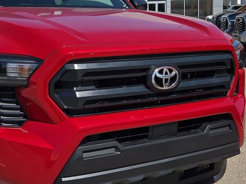 New 2026 Toyota Tacoma SR AWD/4WD image 7