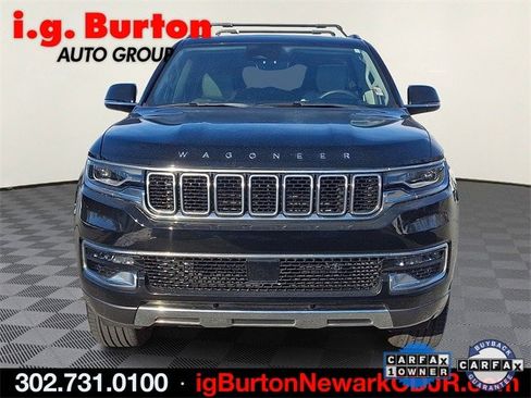 Certified 2022 Jeep Wagoneer Series III w/ Premium Group I image 2