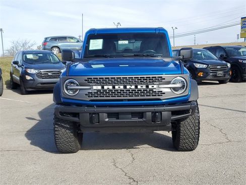 Used 2023 Ford Bronco Badlands w/ Sasquatch Package image 2