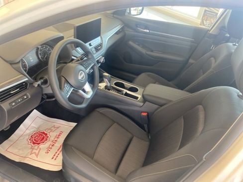 New 2025 Nissan Altima 2.5 SV w/ SV Special Edition Package image 16