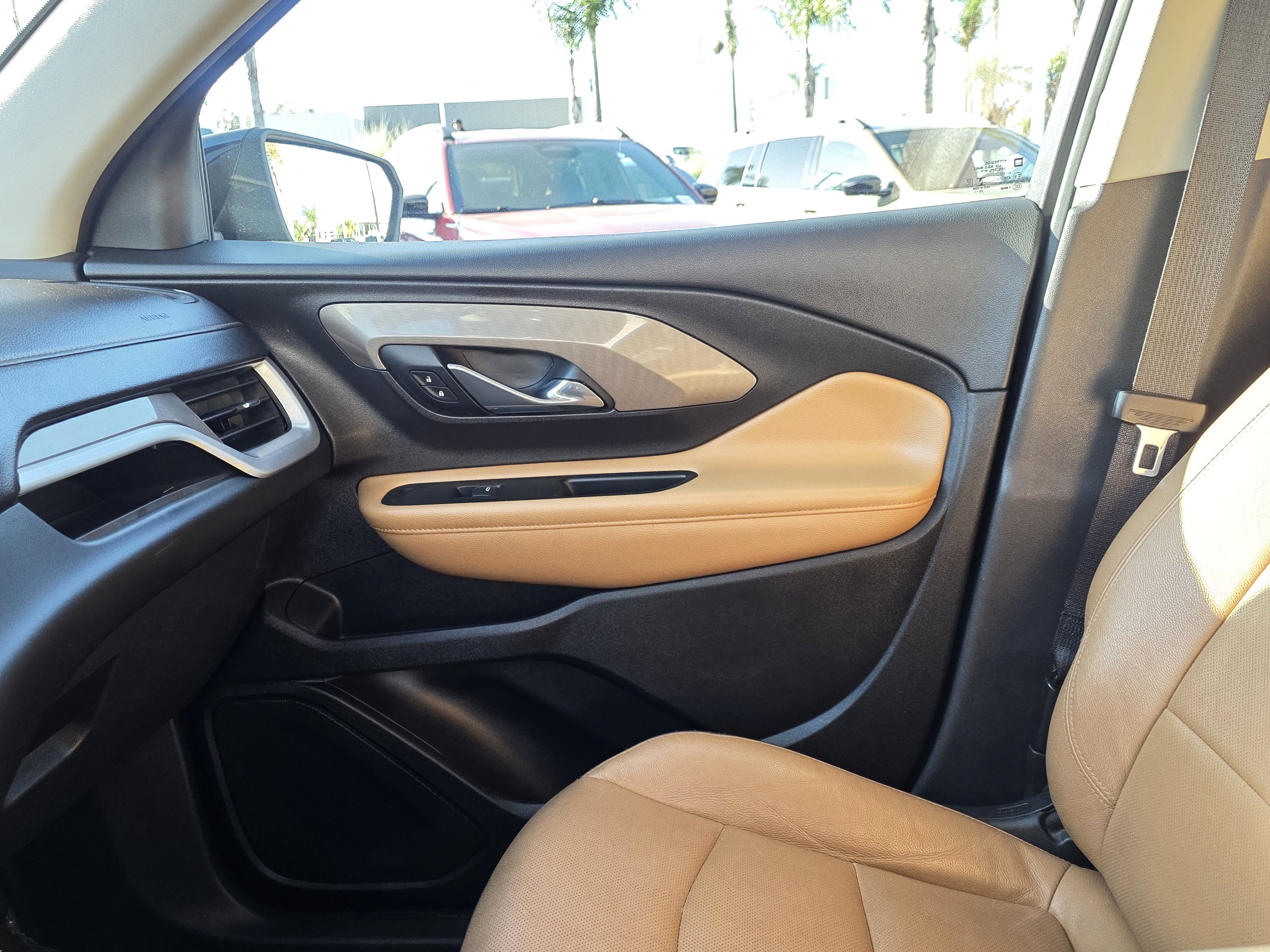 Used 2021 GMC Terrain SLT AWD/4WD image 16