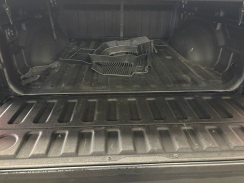 Used 2025 RAM 1500 Big Horn AWD/4WD image 11