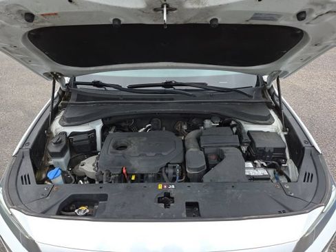 Used 2019 Hyundai Santa Fe AWD image 69