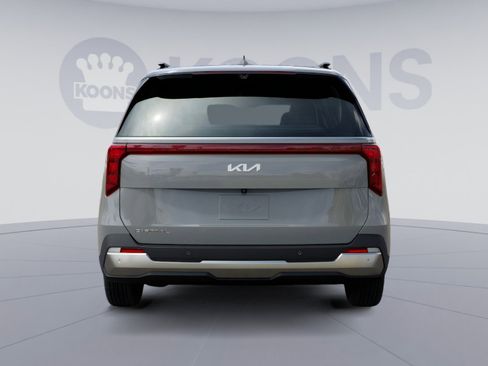 New 2026 Kia Carnival SX image 7