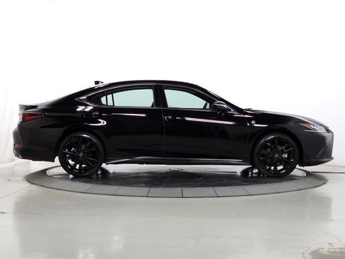 Certified 2025 Lexus ES 350 w/ Premium Package image 11