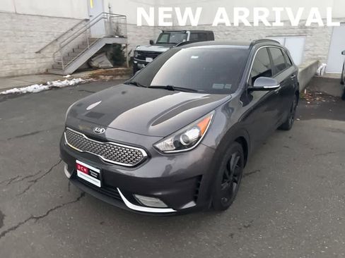 Used 2018 Kia Niro EX w/ EX Touring Graphite Edition image 5
