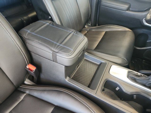 Used 2022 Nissan Frontier SV w/ SV Premium Package AWD/4WD image 19
