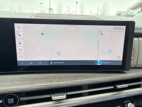 Used 2025 Hyundai Santa Fe Calligraphy image 32