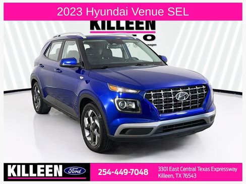 Used 2023 Hyundai Venue SEL FWD image 1