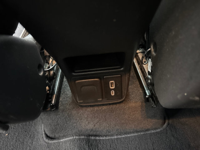 Used 2021 Chevrolet TrailBlazer LT w/ Convenience Package FWD image 31