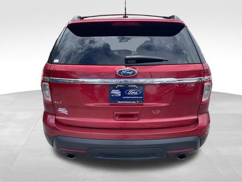 Used 2012 Ford Explorer XLT FWD image 4