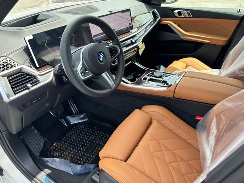 New 2026 BMW X5 xDrive40i w/ M Sport Package image 24