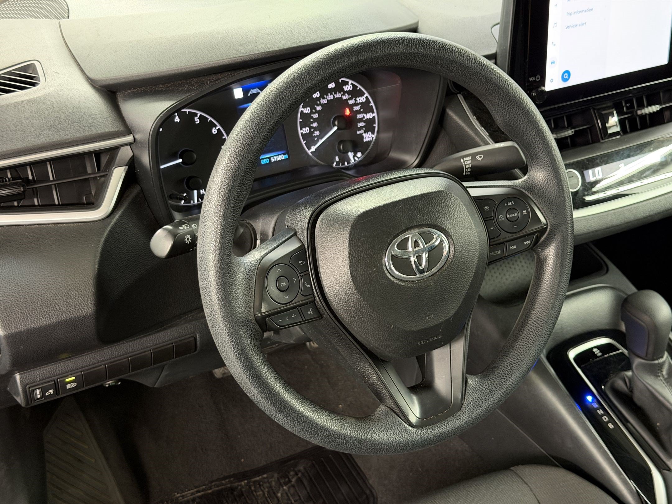 Used 2024 Toyota Corolla LE FWD image 26