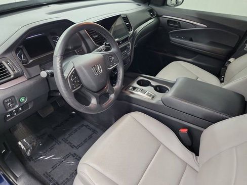 Used 2025 Honda Passport EX-L image 20