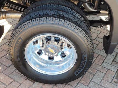 New 2026 Chevrolet Silverado 3500 High Country w/ Technology Package image 5