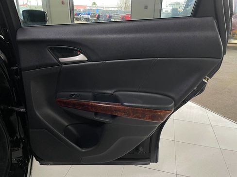 Used 2011 Honda Crosstour EX-L image 24