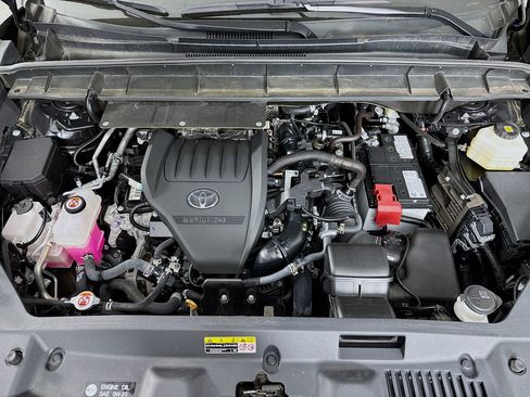 Certified 2025 Toyota Highlander XSE AWD/4WD image 31