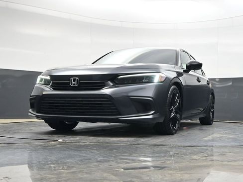 Used 2024 Honda Civic Sport image 28