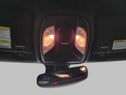 Used 2025 Jeep Compass Limited AWD/4WD image 18
