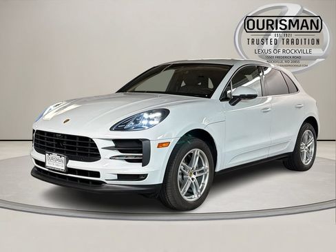 Used 2021 Porsche Macan AWD/4WD image 2