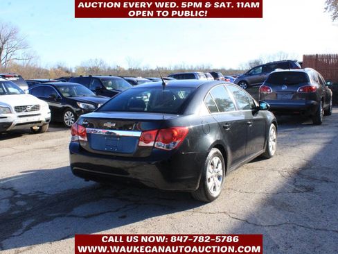 Used 2012 Chevrolet Cruze LS w/ Connectivity Package image 4