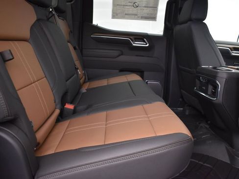 New 2025 Chevrolet Silverado 1500 High Country image 24