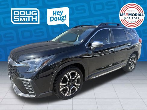 Used 2023 Subaru Ascent Touring AWD/4WD image 1