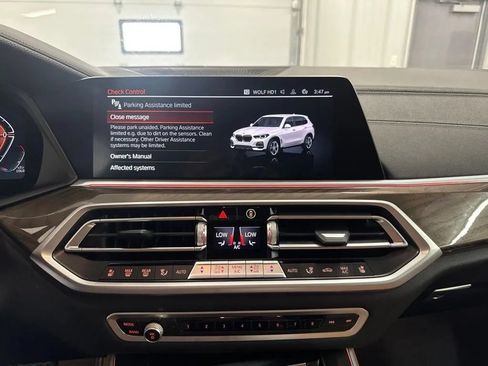 Used 2023 BMW X5 xDrive40i AWD/4WD image 16