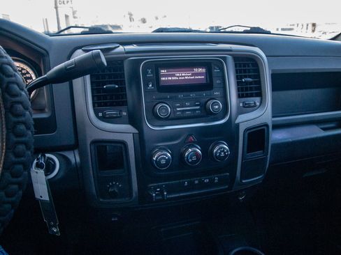 Used 2016 RAM 2500 Tradesman w/ Popular Equipment Group AWD/4WD image 16