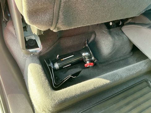 Used 2021 Chevrolet Silverado 1500 LT Trail Boss w/ Convenience Package II image 26