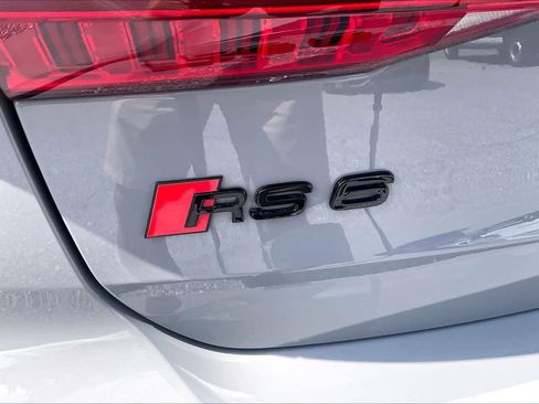 Used 2025 Audi RS 6 performance AWD/4WD image 31