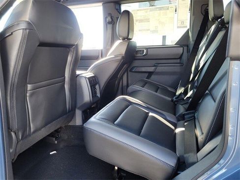 New 2025 Ford Bronco Outer Banks w/ Sasquatch Package image 37