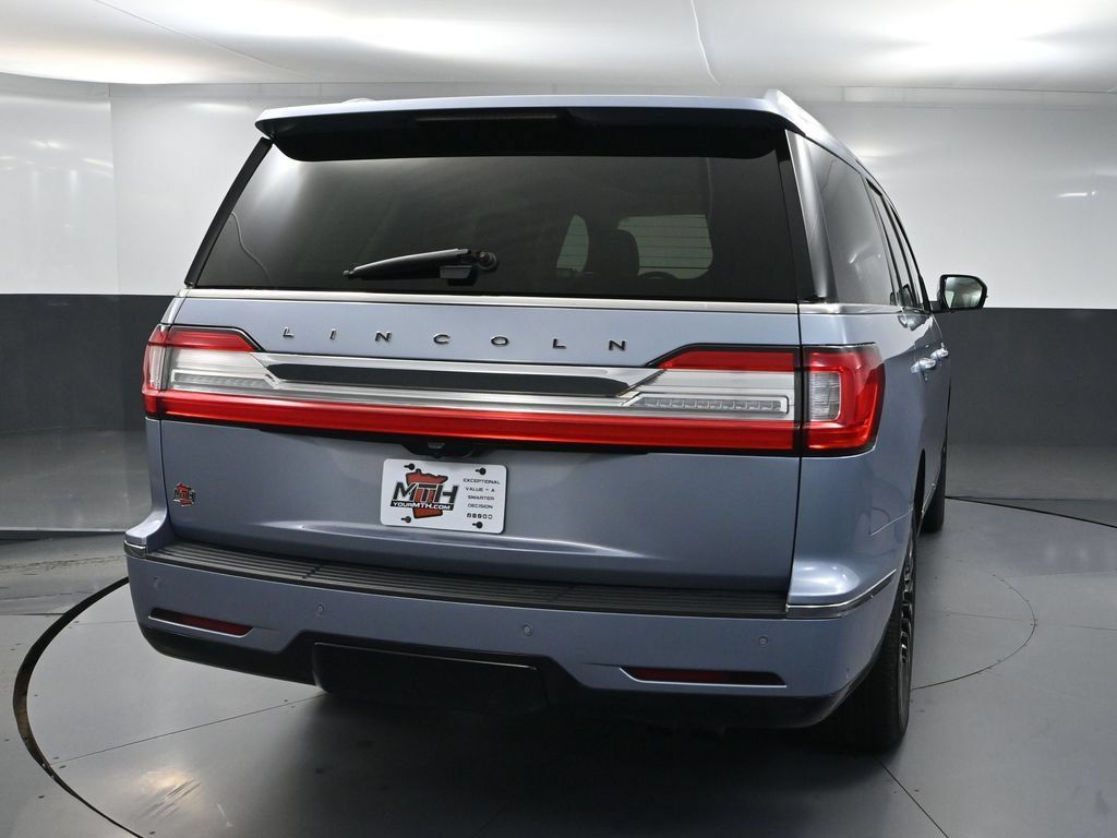 Used 2019 Lincoln Navigator Black Label AWD/4WD image 4
