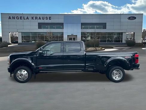 New 2026 Ford F450 Platinum w/ FX4 Off-Road Package AWD/4WD image 5