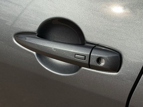 Used 2024 Nissan Sentra SV image 10