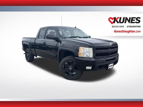 Used 2009 Chevrolet Silverado 1500 LT w/ Power Pack Plus AWD/4WD image 1