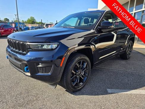Used 2023 Jeep Grand Cherokee 30th Anniversary AWD/4WD image 27