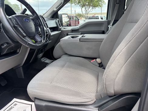 Used 2018 Ford F150 XLT w/ Equipment Group 301A Mid RWD image 10