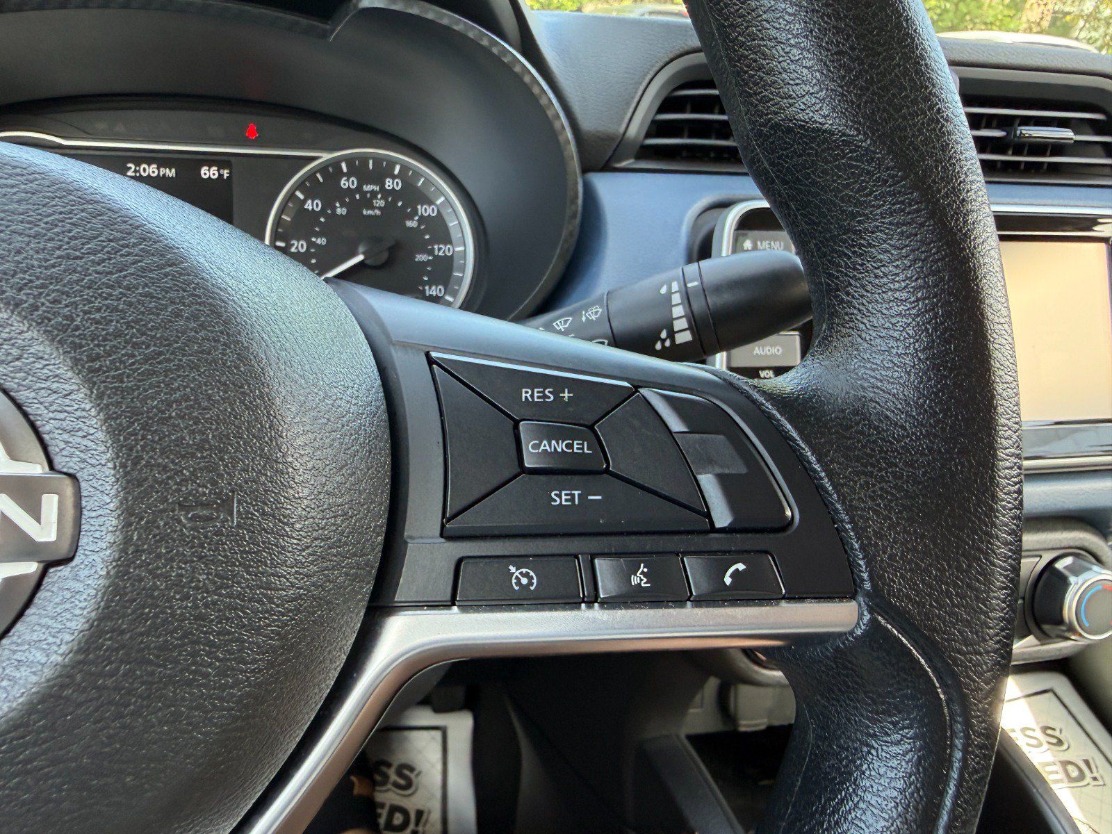 Used 2025 Nissan Versa SV FWD image 25