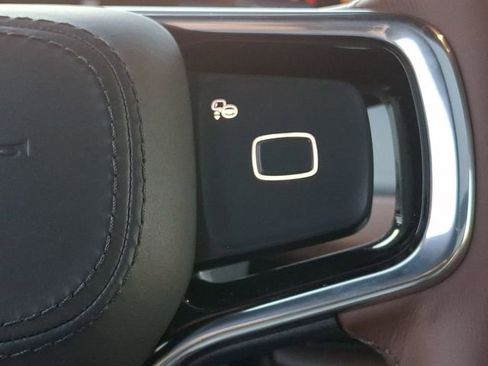 New 2026 Lincoln Navigator L Reserve AWD/4WD image 18