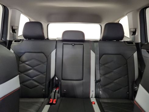 New 2026 Volkswagen Atlas Peak Edition AWD/4WD image 31