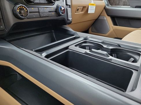 New 2026 Ford F250 XLT w/ XLT Premium Package image 25